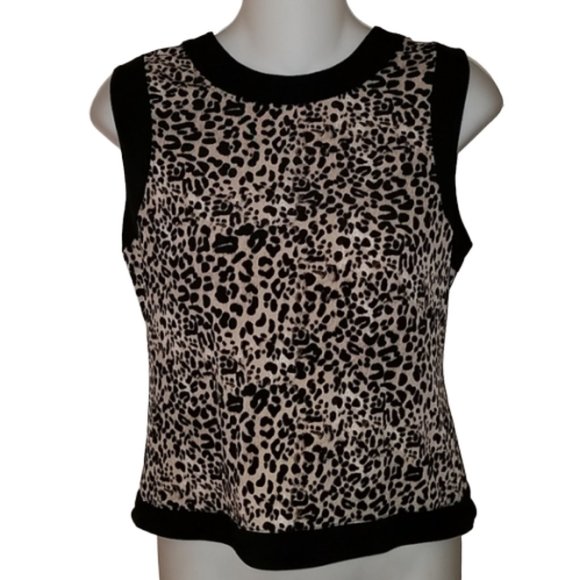 Vince Camuto Sleeveless Animal Print Top - Picture 2 of 9